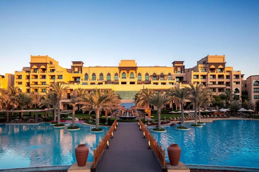 Saadiyat Rotana Resort Villas