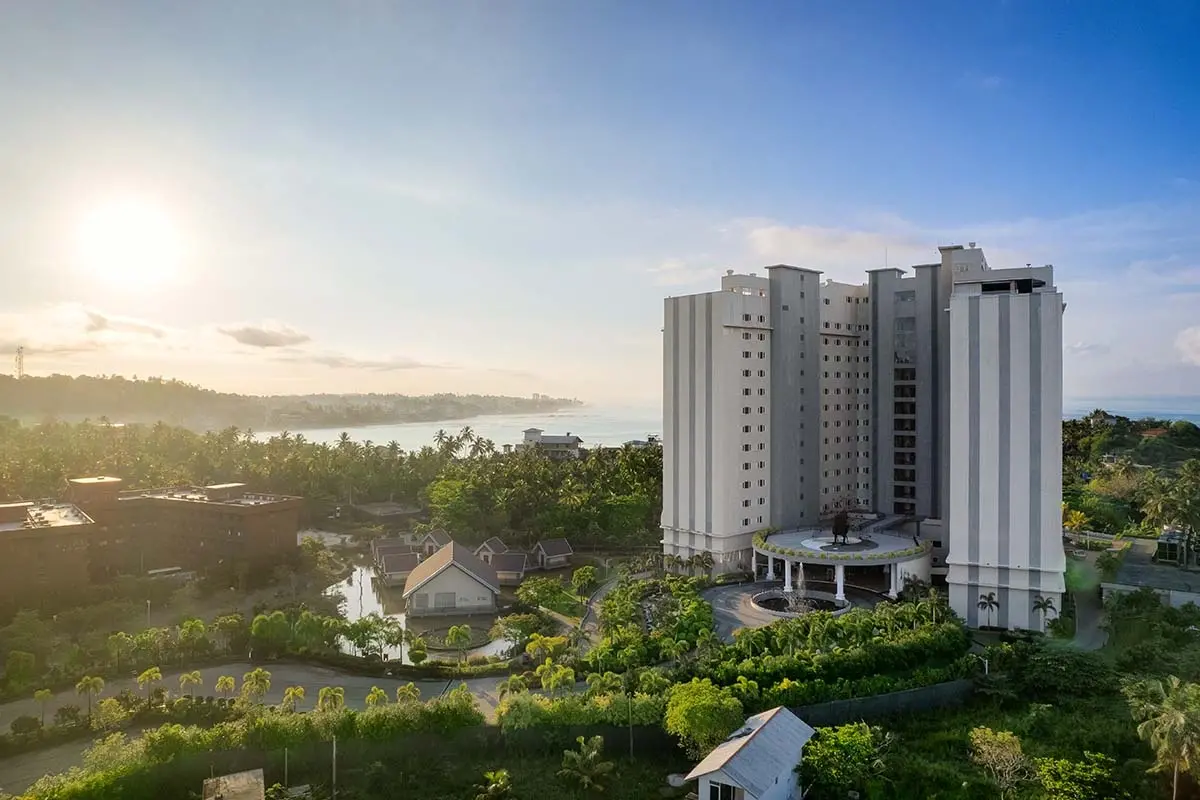 Araliya Beach Resort and Spa